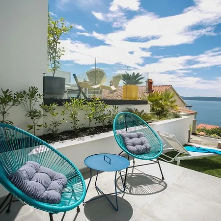 Olive Exclusive - 8 People, Heated Pool, Okrug Gornji, Sea View Trogir