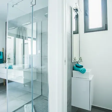 Villa Olive Exclusive - 8 People, Heated Pool, Okrug Gornji, Sea View Trogir