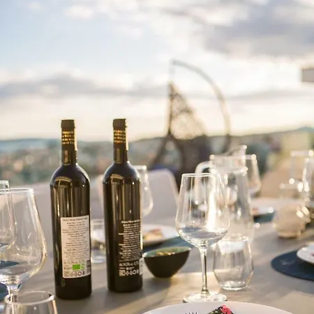 Olive Exclusive - 8 People, Heated Pool, Okrug Gornji, Sea View Willa *