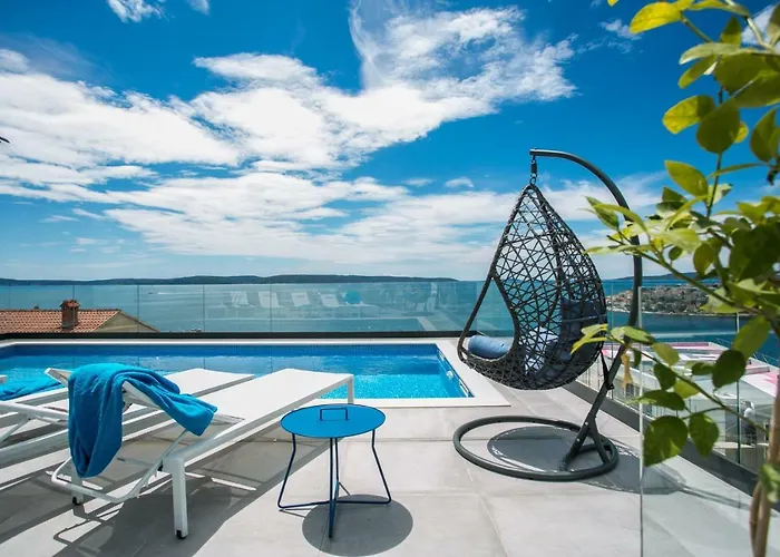ヴィラ Olive Exclusive - 8 People, Heated Pool, Okrug Gornji, Sea View *
