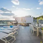 Vila Olive Exclusive - 8 People, Heated Pool, Okrug Gornji, Sea View Trogir