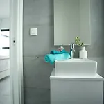 Olive Exclusive - 8 People, Heated Pool, Okrug Gornji, Sea View *