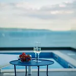 Olive Exclusive - 8 People, Heated Pool, Okrug Gornji, Sea View Trogir