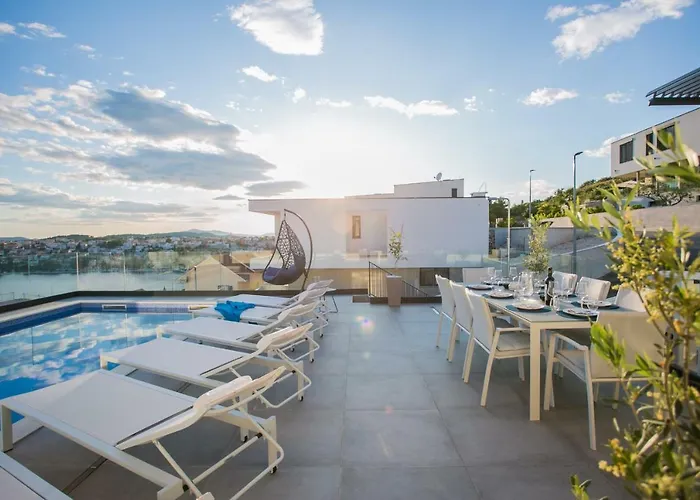 Villa Olive Exclusive - 8 People, Heated Pool, Okrug Gornji, Sea View Trogir