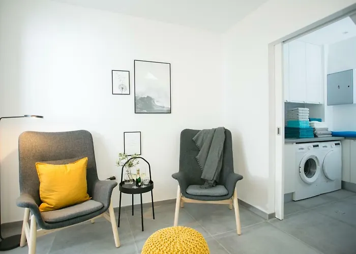 Villa Olive Exclusive - 8 People, Heated Pool, Okrug Gornji, Sea View
