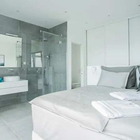 Olive Exclusive - 8 People, Heated Pool, Okrug Gornji, Sea View Villa Trogir