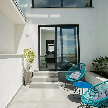 Olive Exclusive - 8 People, Heated Pool, Okrug Gornji, Sea View * Trogir