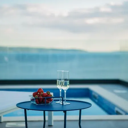 Olive Exclusive - 8 People, Heated Pool, Okrug Gornji, Sea View Trogir