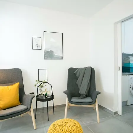 Villa Olive Exclusive - 8 People, Heated Pool, Okrug Gornji, Sea View